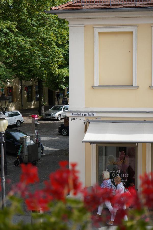 Cafe Alice & Pension Gmbh Potsdam Ngoại thất bức ảnh